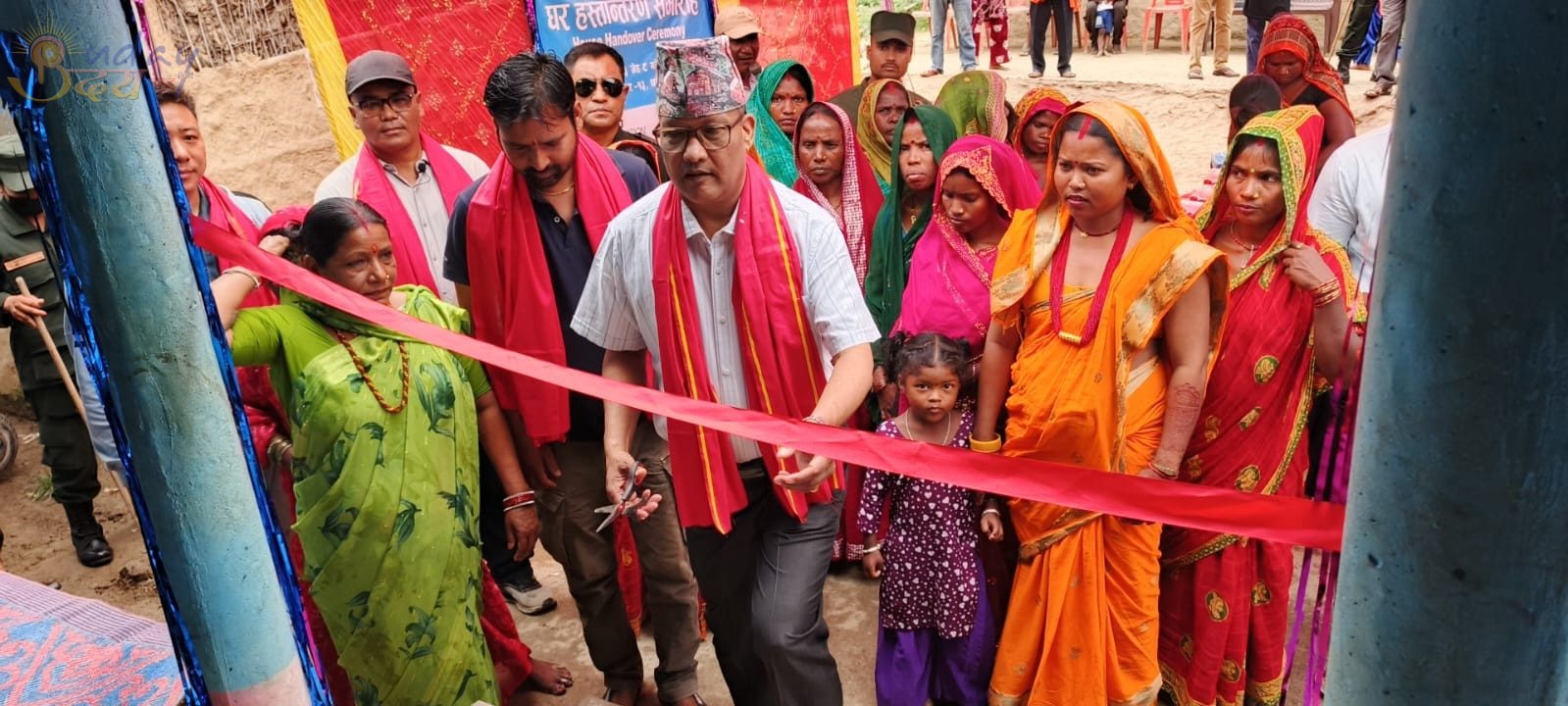 घलेटोल मुसहर बस्तीमा नयाँ बिहानी : २० विपन्न परिवार पक्की घर पाएपछि खुसीयाली